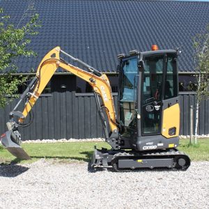 Mini graver Case CV 19D med tilt 1990 kg